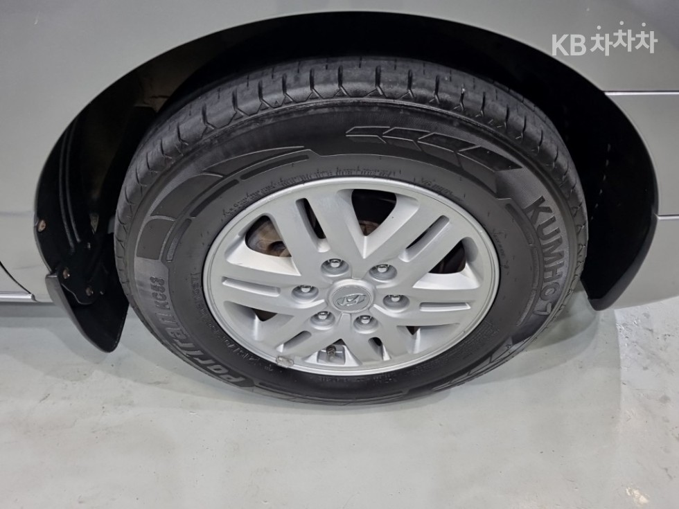 Hyundai Starex — miniaturë 21