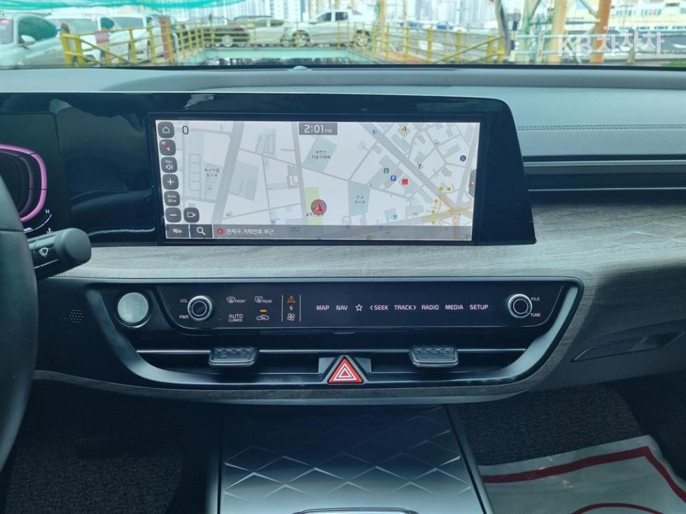 Kia K8 — miniaturë 16