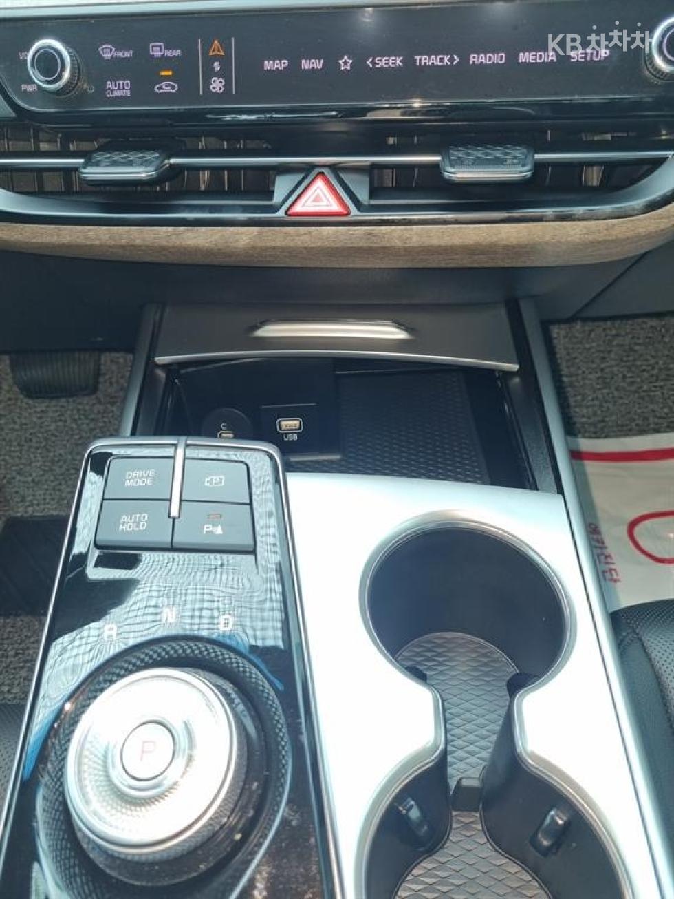 Kia K8 — miniaturë 20