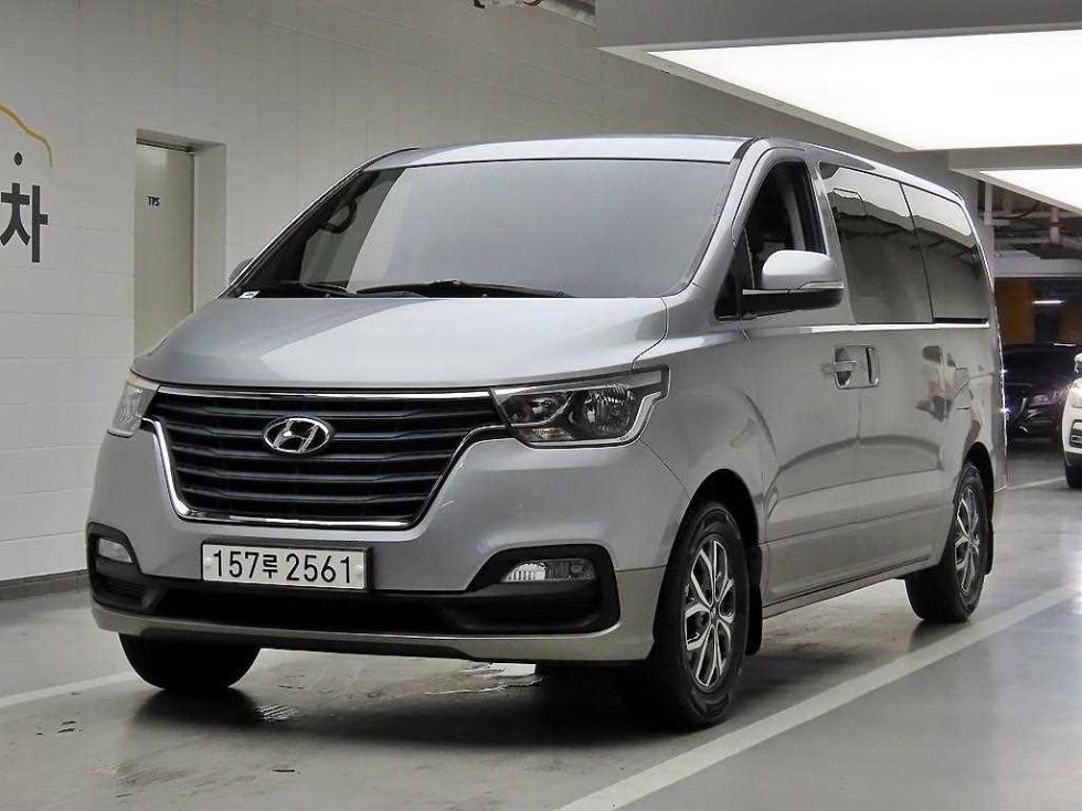 Hyundai Grand Starex