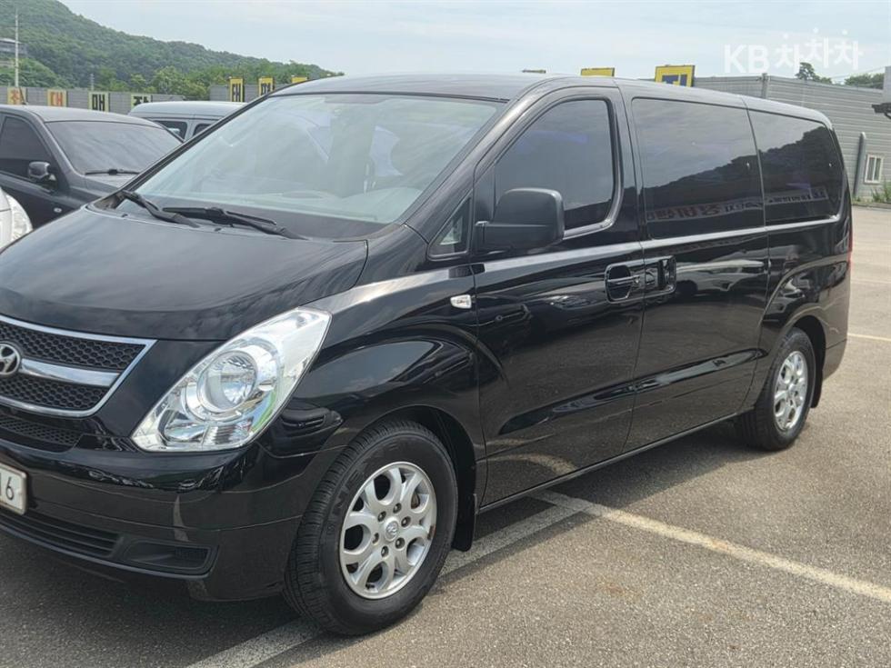 Hyundai Starex — miniaturë 3