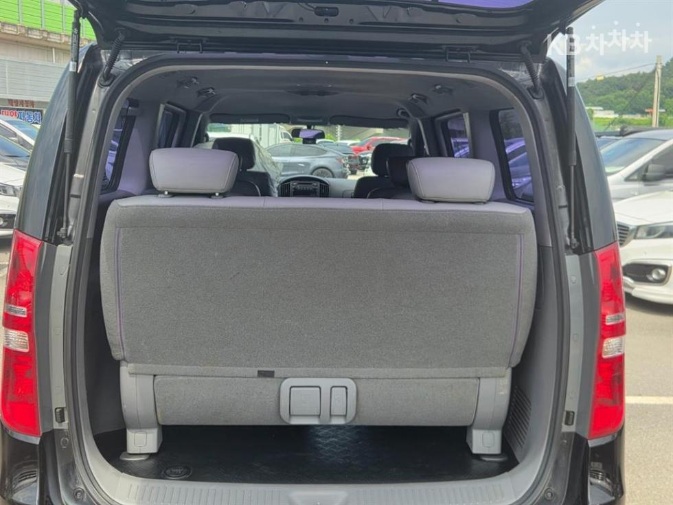 Hyundai Starex — miniaturë 5