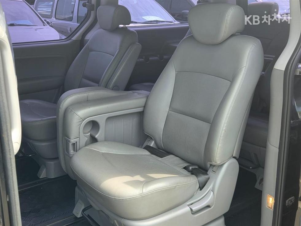 Hyundai Starex — miniaturë 8