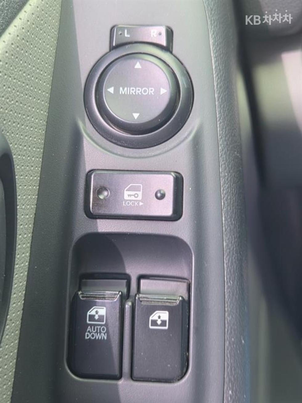 Hyundai Starex — miniaturë 12
