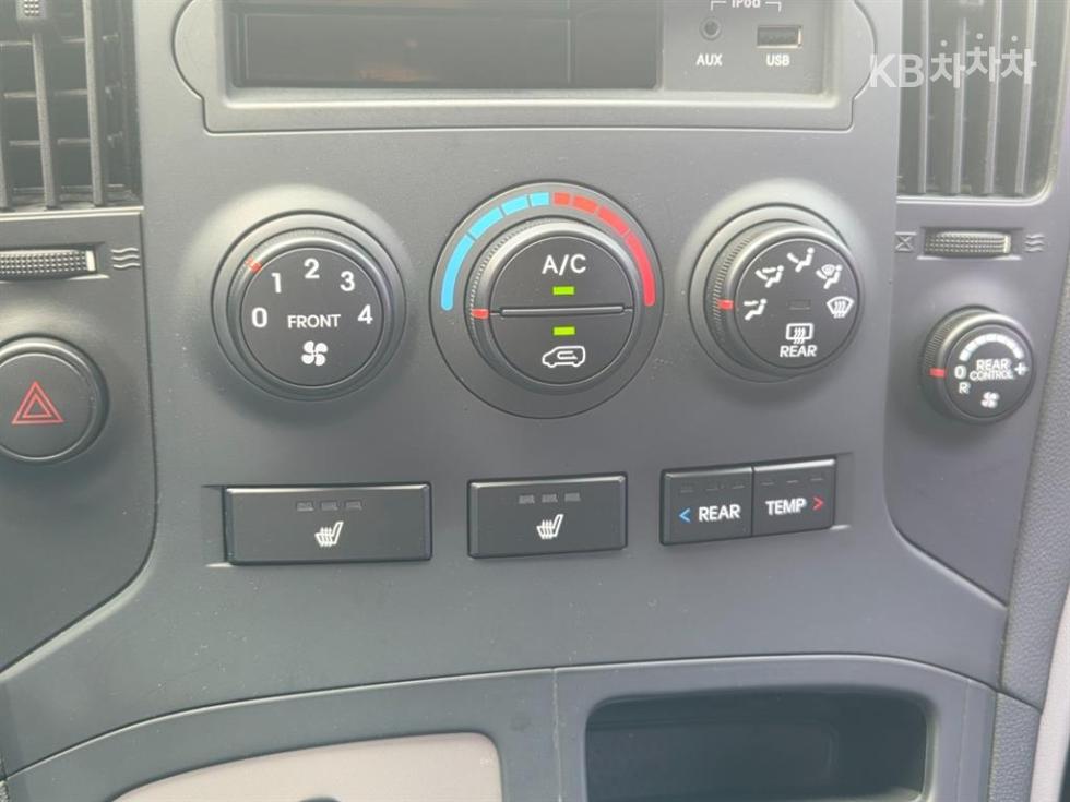 Hyundai Starex — miniaturë 14