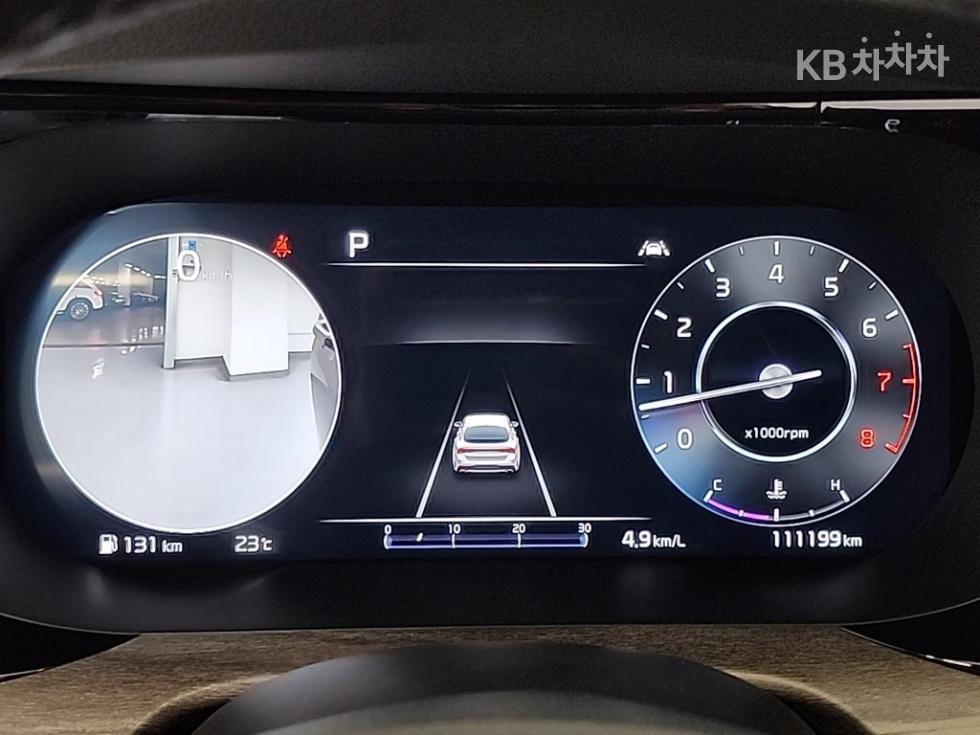 2022 Kia K5 3 photo