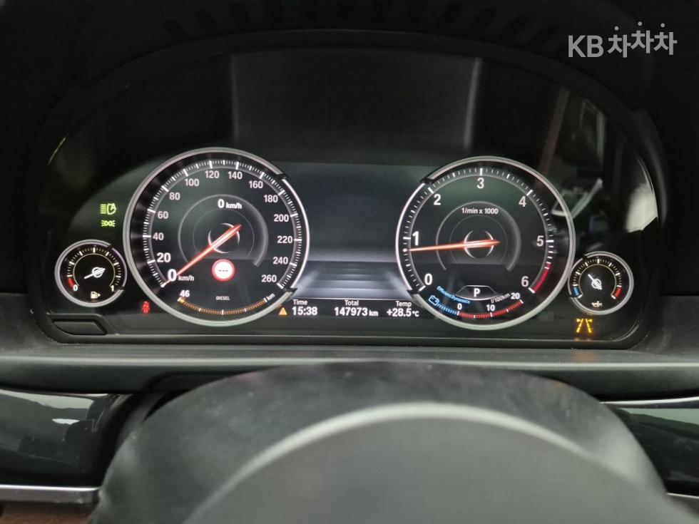 BMW 5er — miniaturë 7