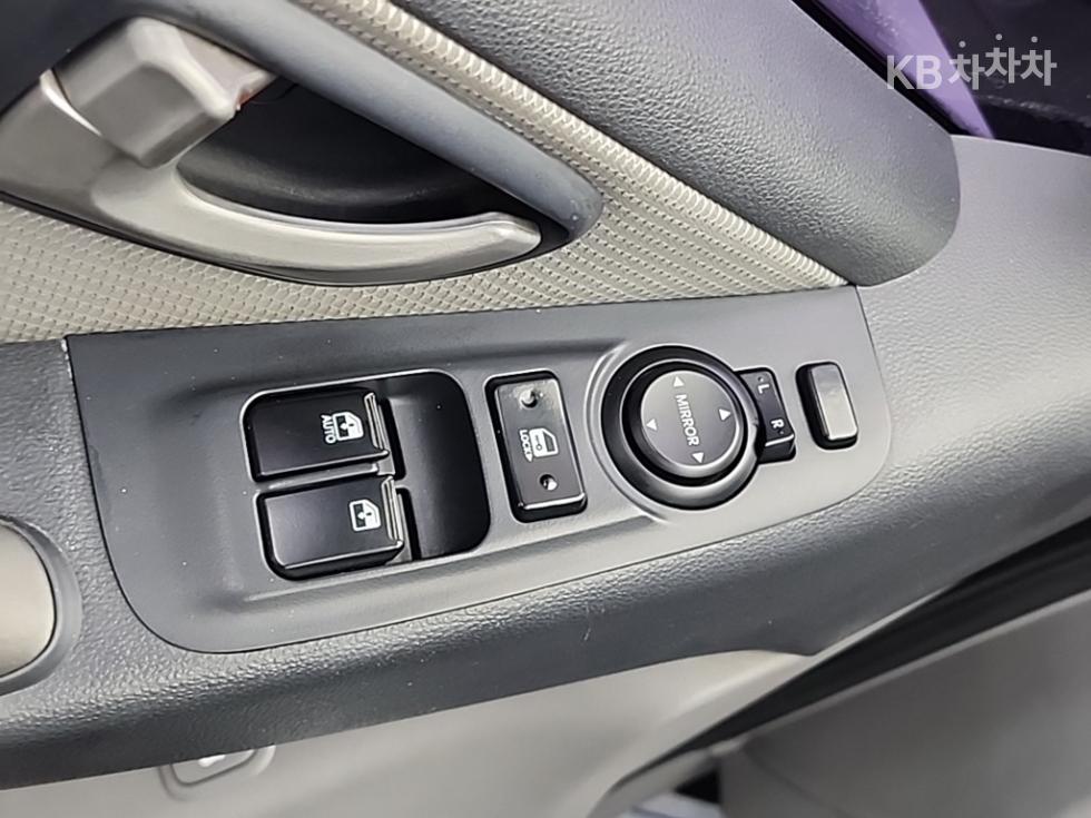 Hyundai Starex — miniaturë 15