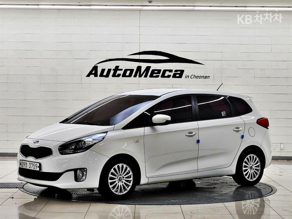 Kia Carens — miniaturë 2