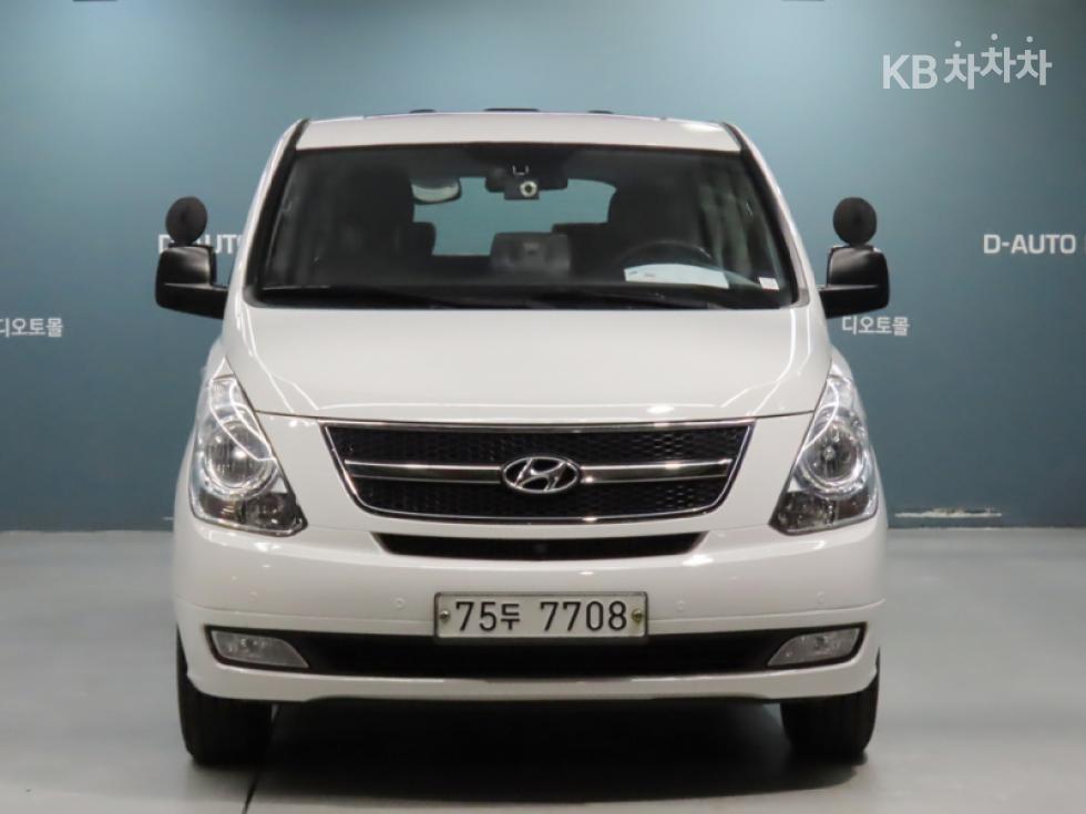 Hyundai Starex — miniaturë 2