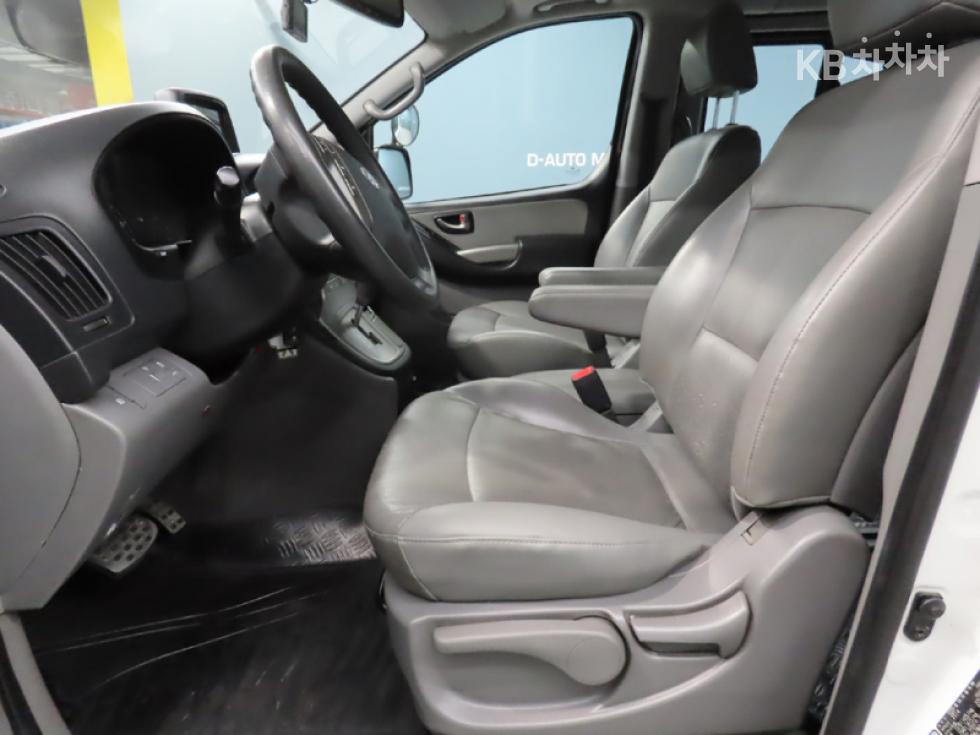 Hyundai Starex — miniaturë 6