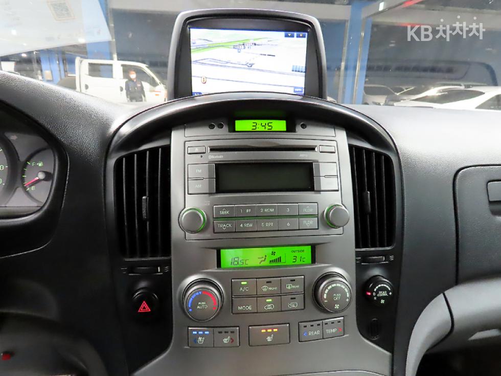 Hyundai Starex — miniaturë 11