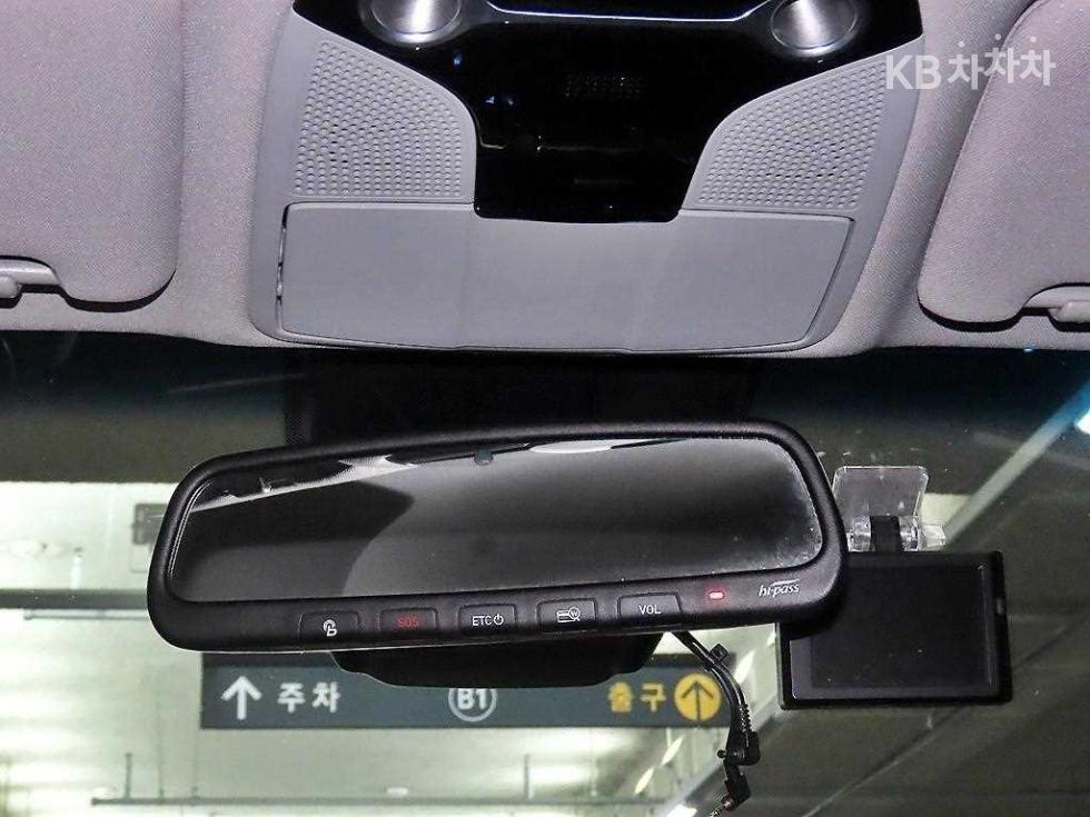 Hyundai Grandeur — miniaturë 17