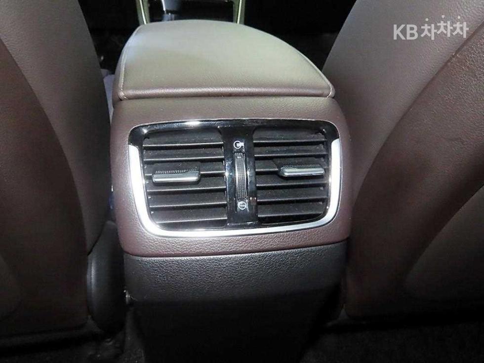 Hyundai Grandeur — miniaturë 18