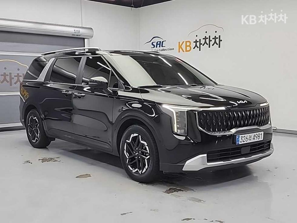 2024 Kia 4 photo