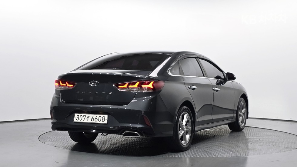Hyundai Sonata — miniaturë 4