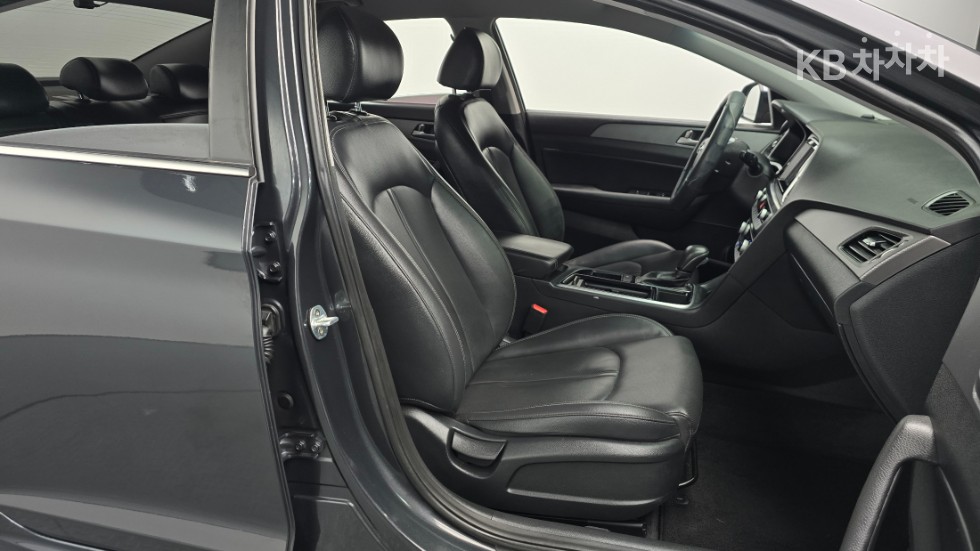 Hyundai Sonata — miniaturë 12