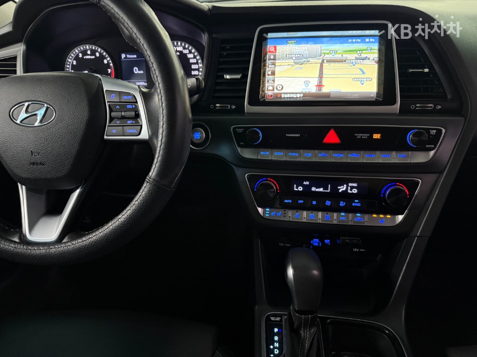 Hyundai Sonata — miniaturë 14