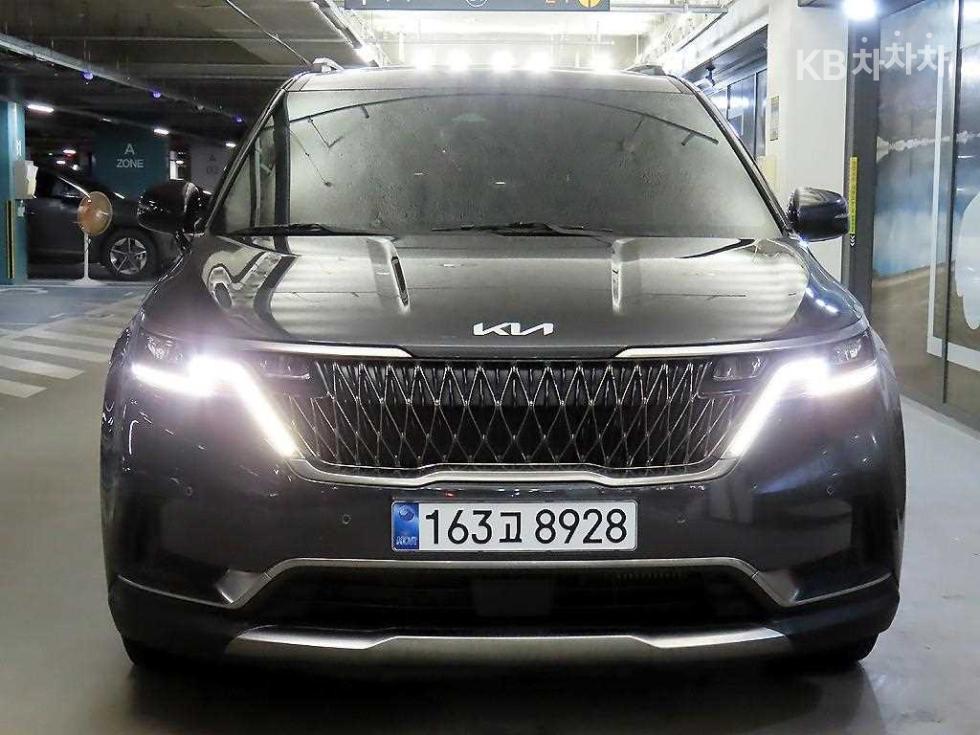 Kia Carnival — miniaturë 2
