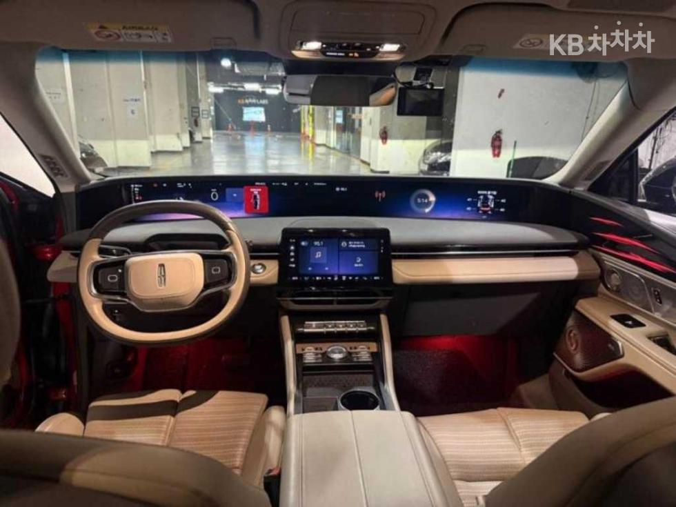 2023 Lincoln (CDX707) photo