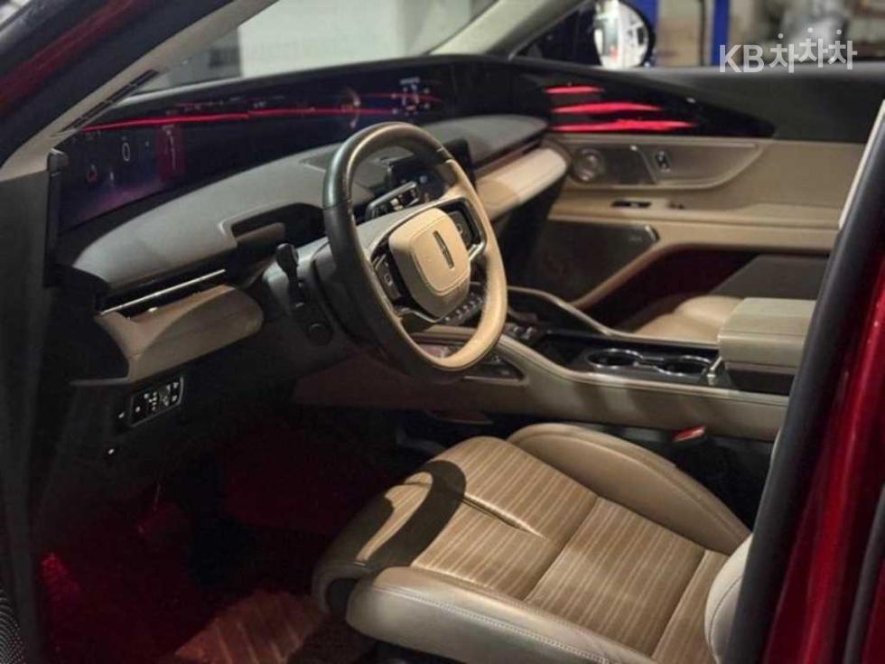 2023 Lincoln (CDX707) photo