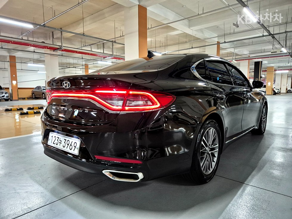 Hyundai Grandeur — miniaturë 7