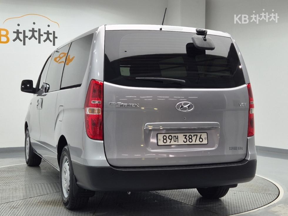 Hyundai Starex — miniaturë 2