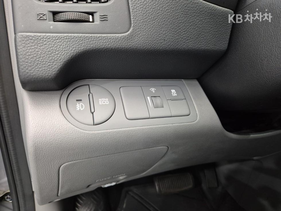 Hyundai Starex — miniaturë 14