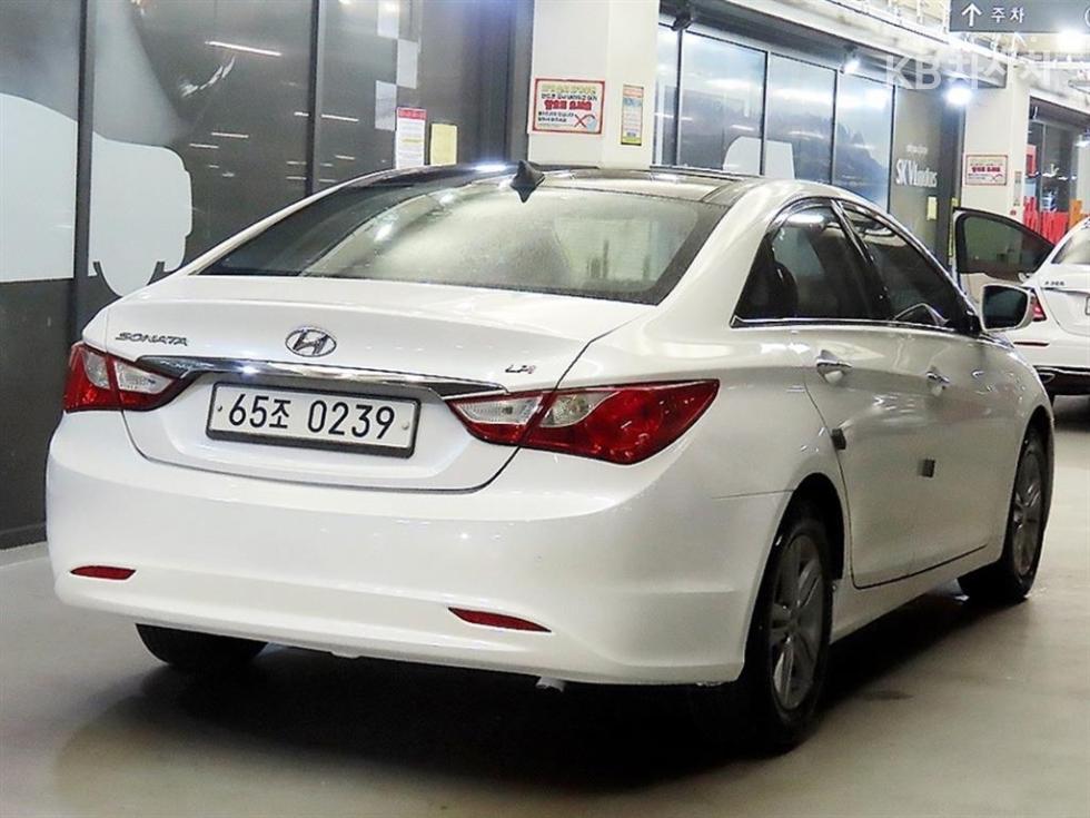 Hyundai Sonata — miniaturë 4