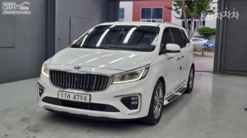 Kia Carnival 9인승 2.2 디젤 프레스티지 — foto 1