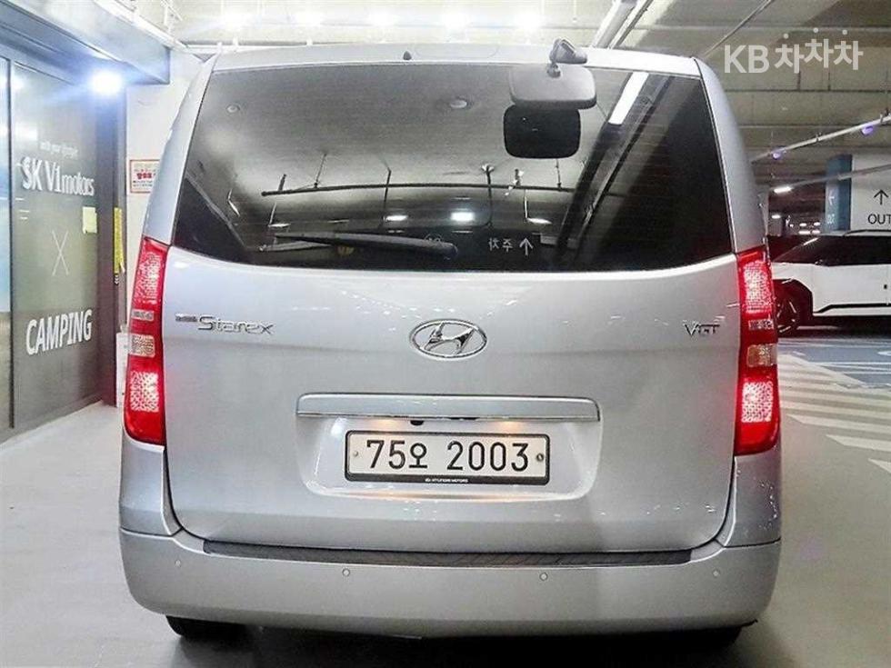 Hyundai Starex — miniaturë 5