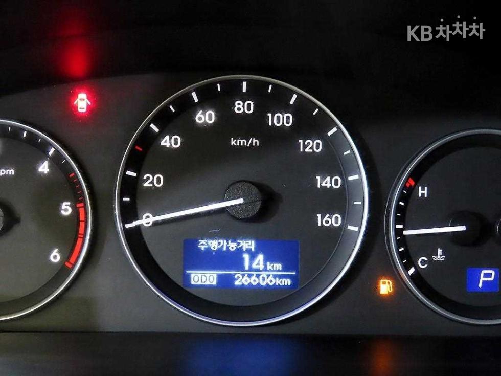 Hyundai Starex — miniaturë 9