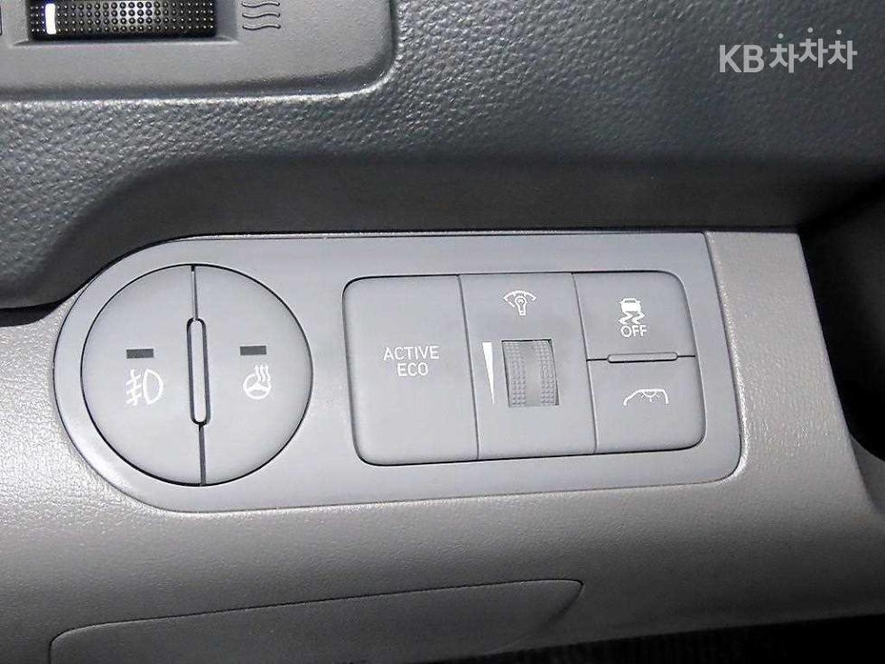 Hyundai Starex — miniaturë 14