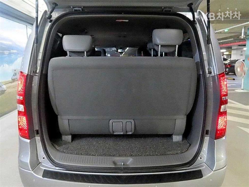 Hyundai Starex — miniaturë 17