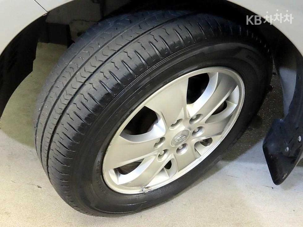 Hyundai Starex — miniaturë 19