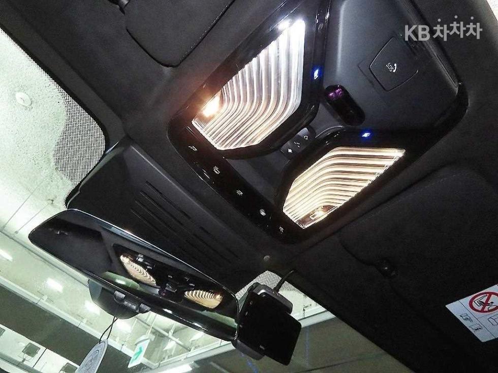 BMW X7 — miniaturë 13