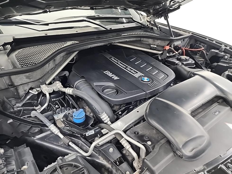 2015 BMW BMW X6(F16) photo