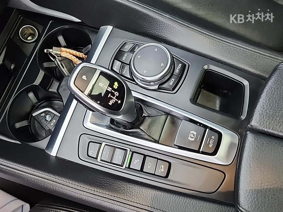 2015 BMW BMW X6(F16) photo