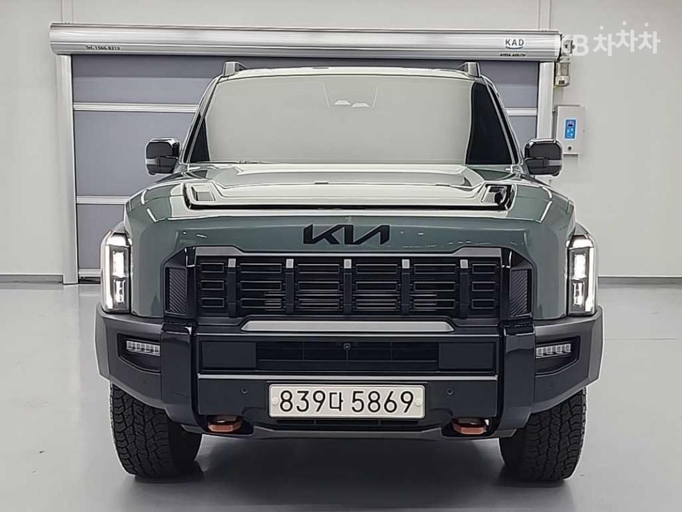2025 Kia Used Car photo