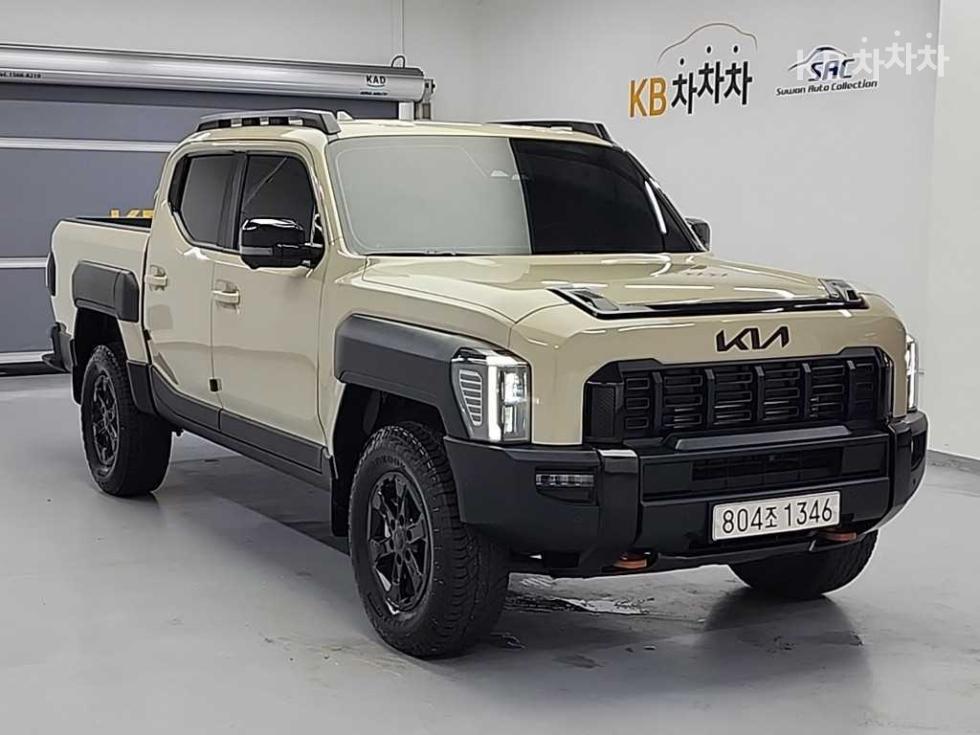 2025 Kia Used Car photo