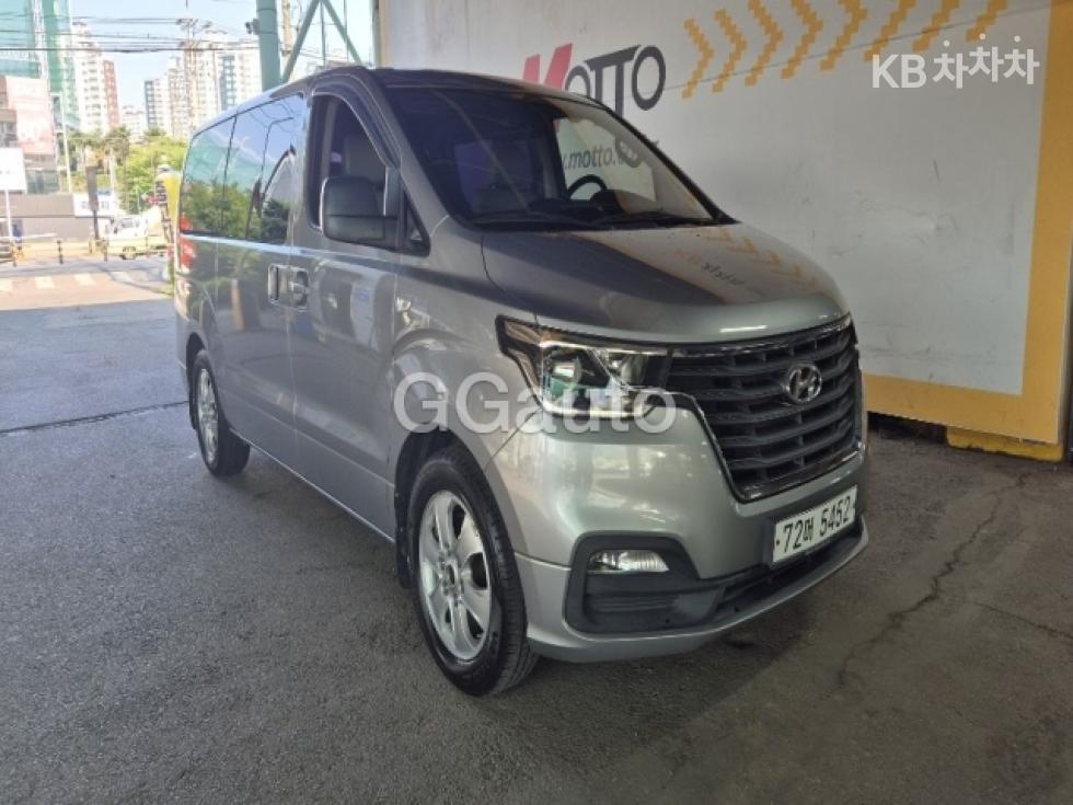 Hyundai Starex — miniaturë 3