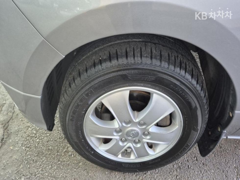 Hyundai Starex — miniaturë 14