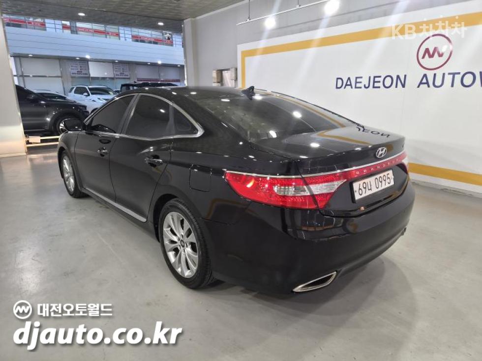 Hyundai Grandeur — miniaturë 5