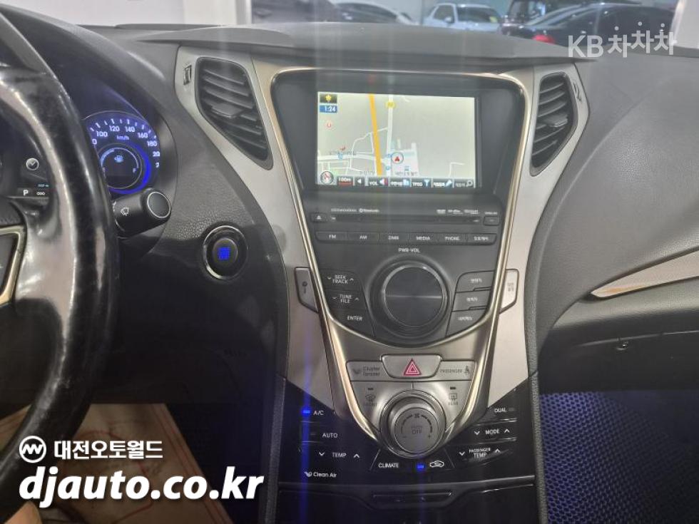 Hyundai Grandeur — miniaturë 12