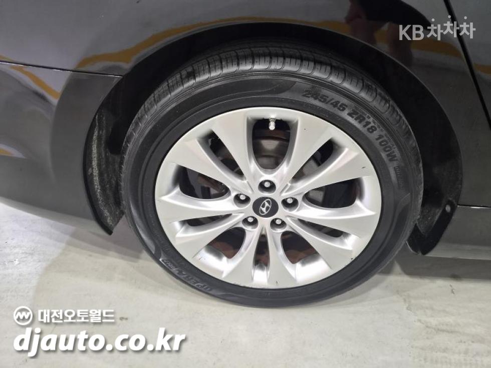 Hyundai Grandeur — miniaturë 20