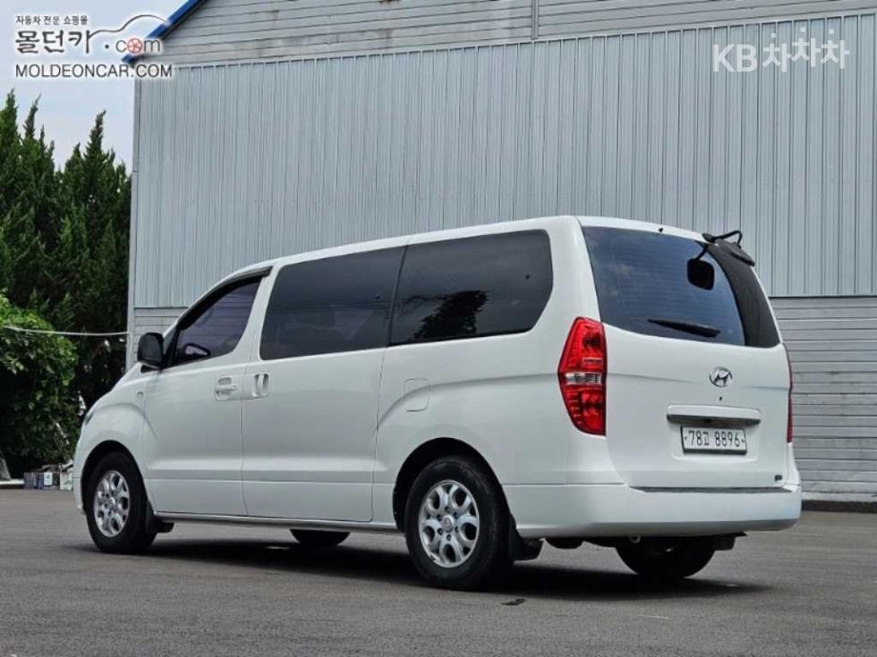 Hyundai Starex — miniaturë 2