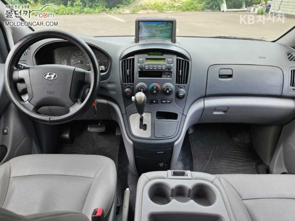 Hyundai Starex — miniaturë 7