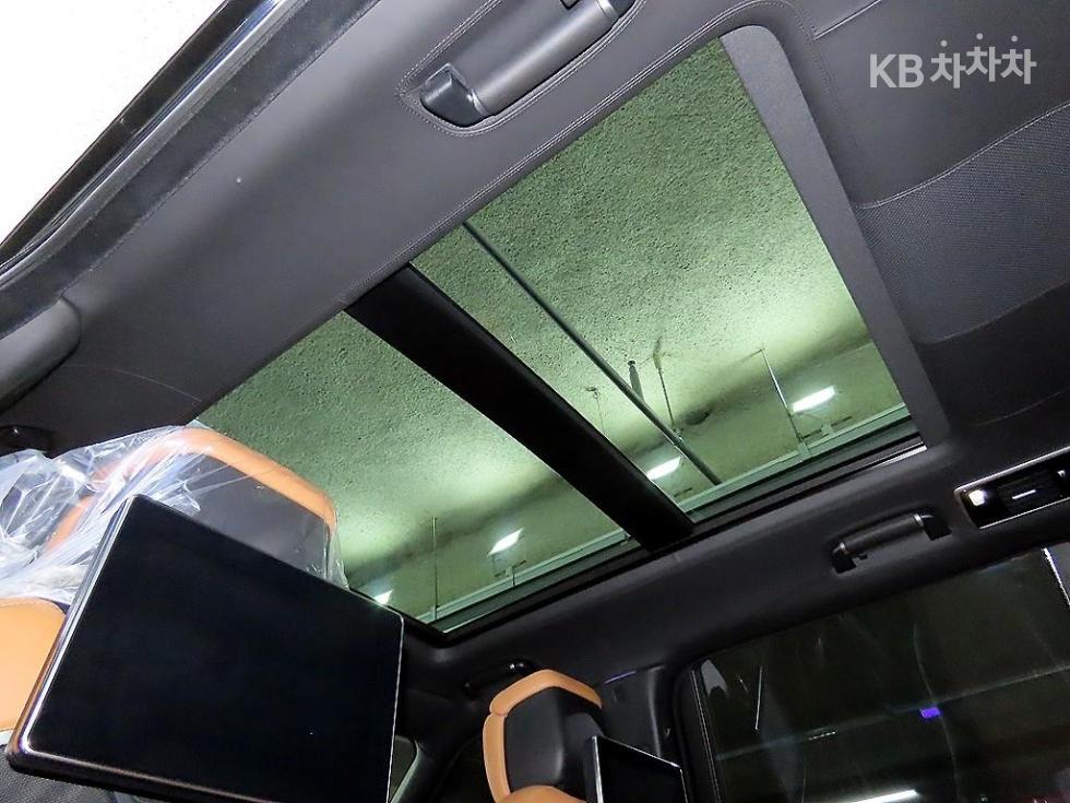 Land Rover Range Rover — miniaturë 13