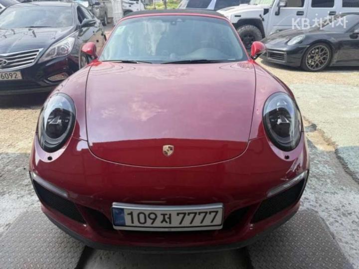 Porsche 911 카레라 4 카브리올레 블랙에디션 — foto 1