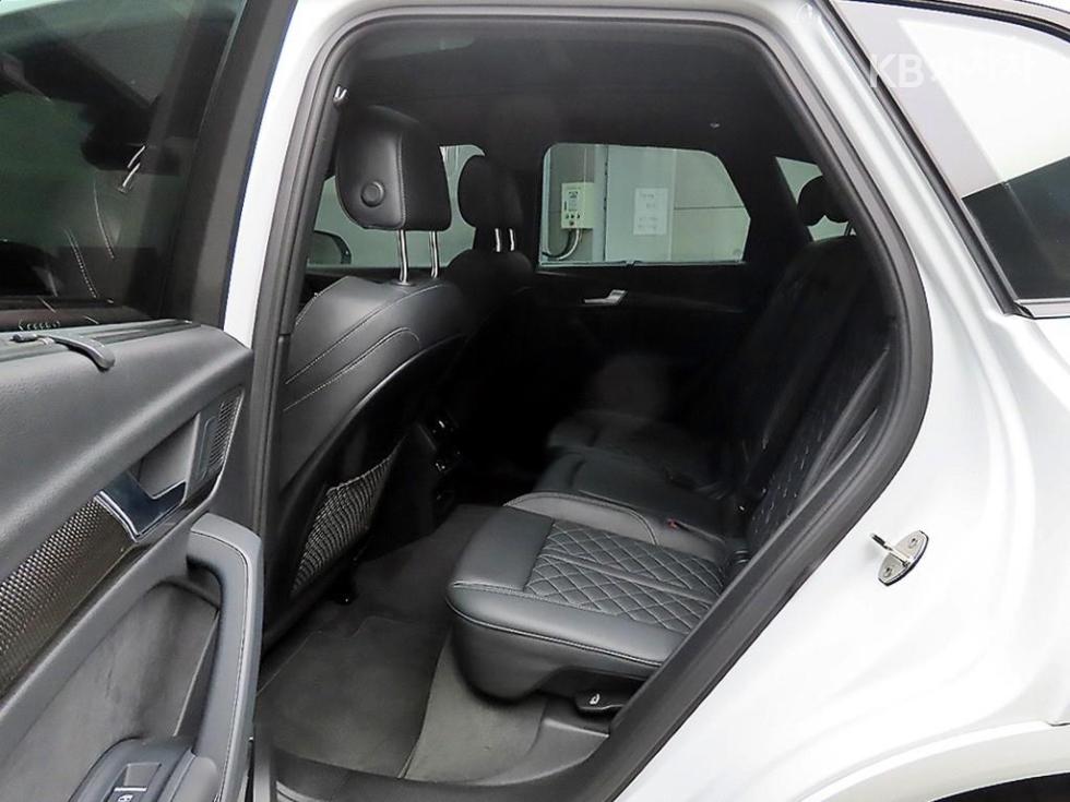 2022 Audi SQ5(FY) photo